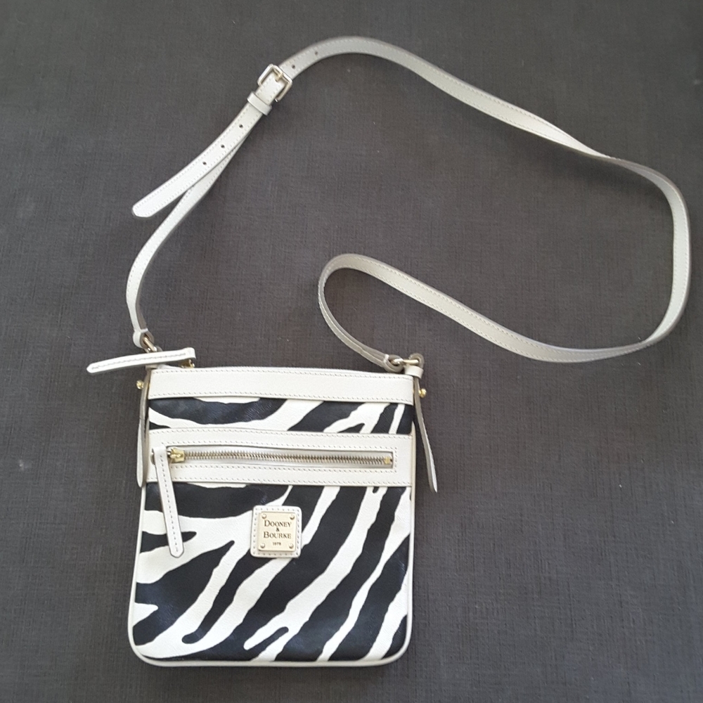 DOONEY & BOURKE Crossbody Bag